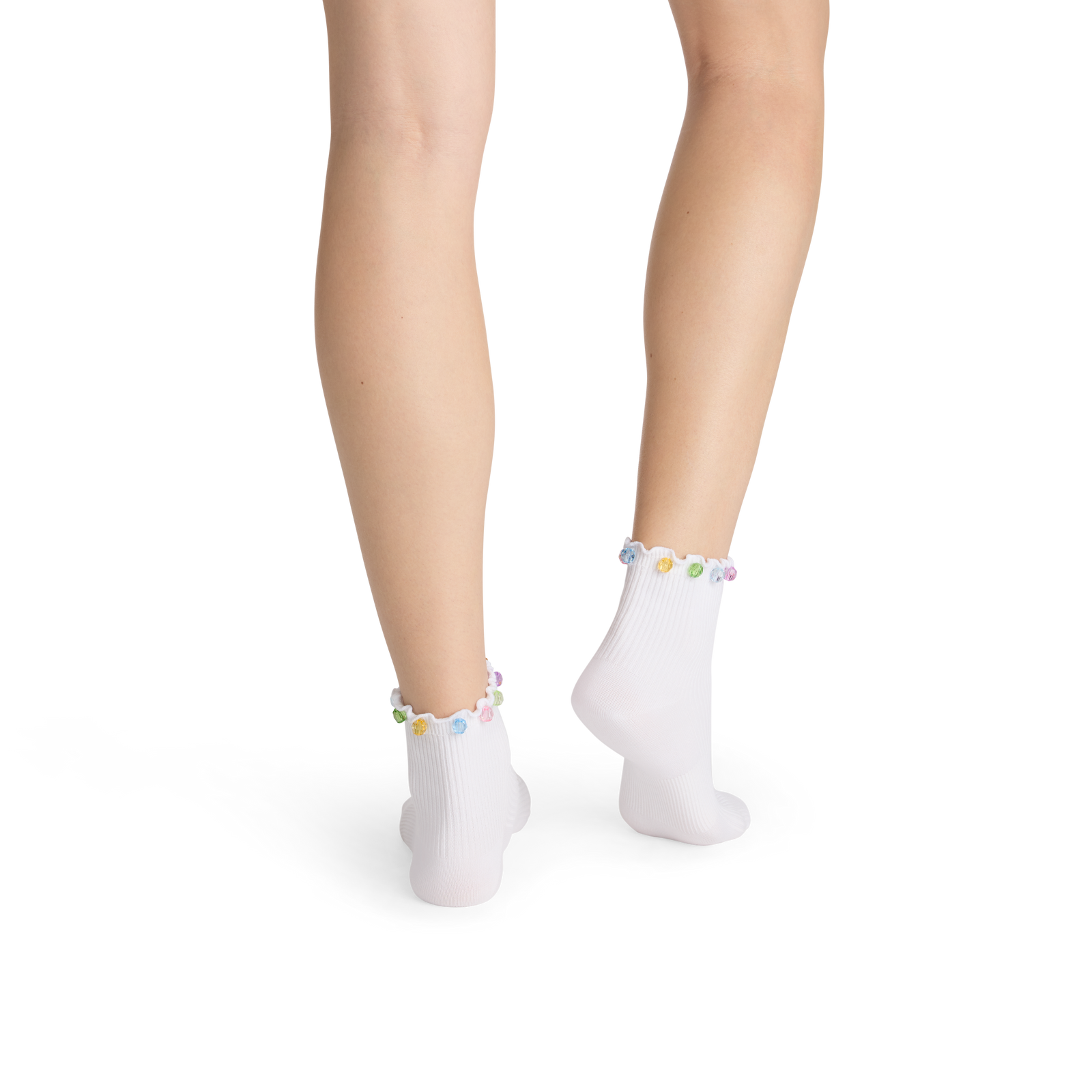 official-bombas::10657-white-adult-female-onmodel-3-transparent-_1_.png