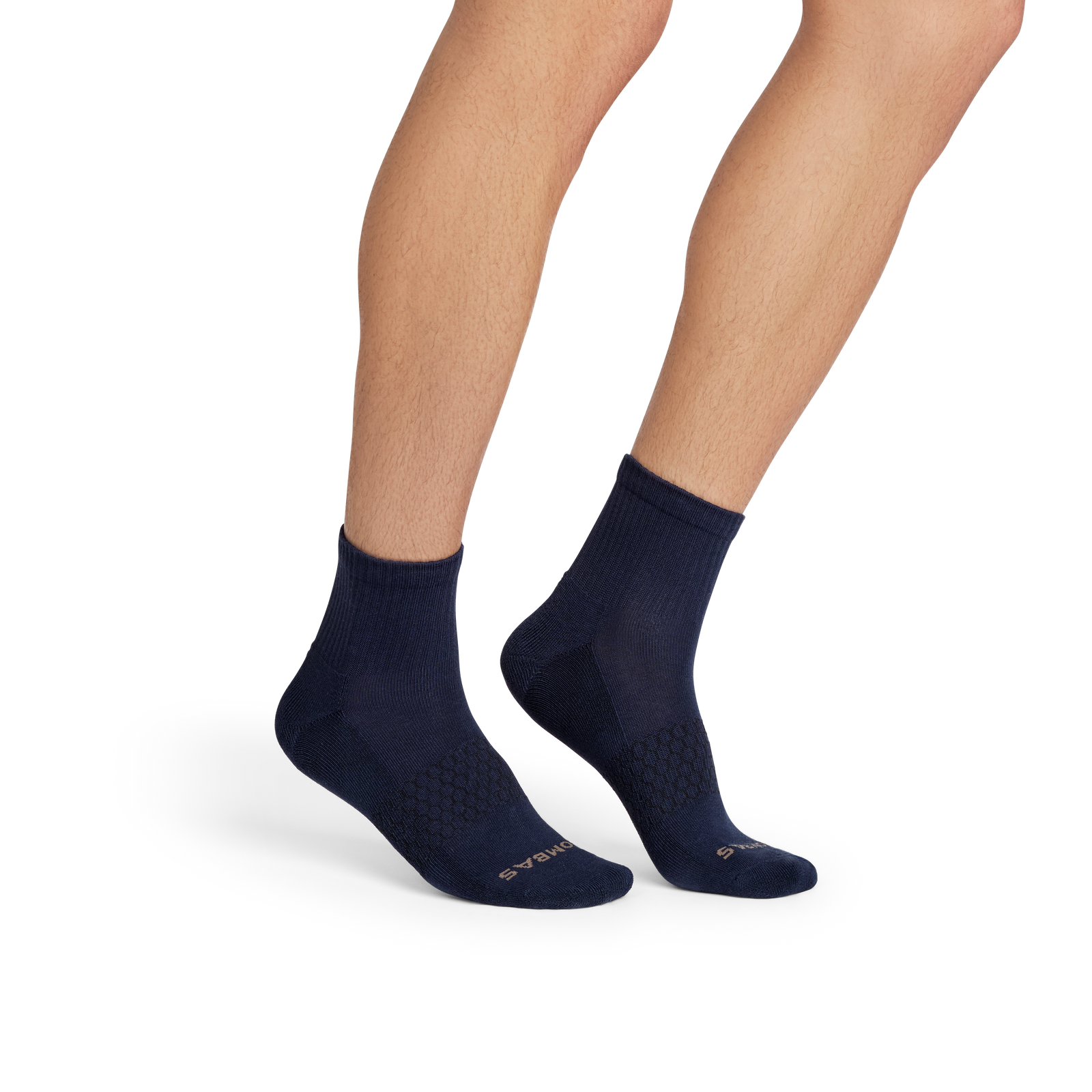 official-bombas::3025-midnightnavy-adult-male-onmodel-2-transparent.png