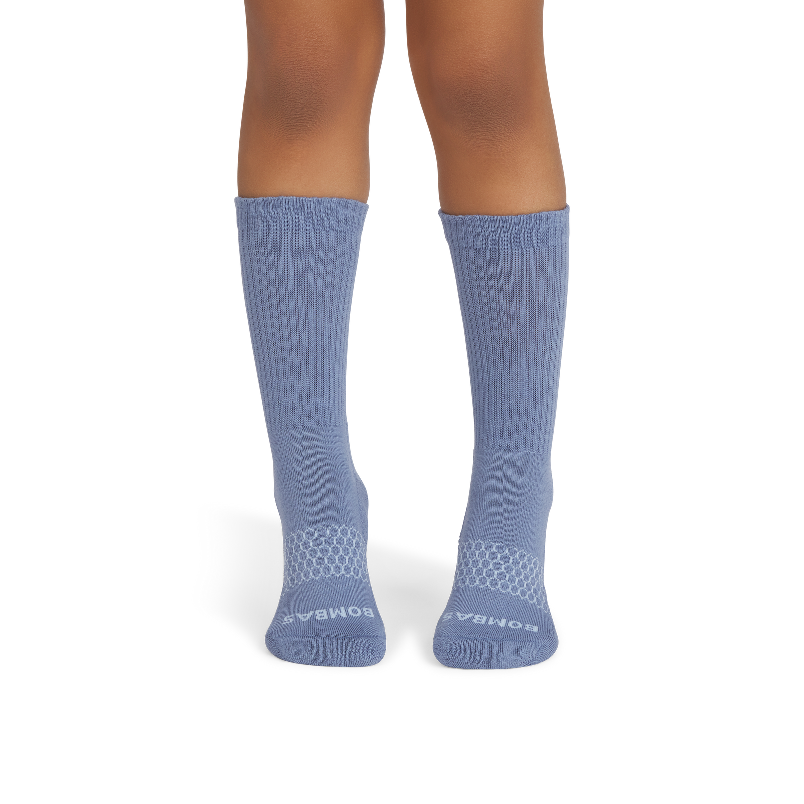 official-bombas::6570-bluesmoke-cloudblue-youth-unisex-onmodel-2-transparent.png