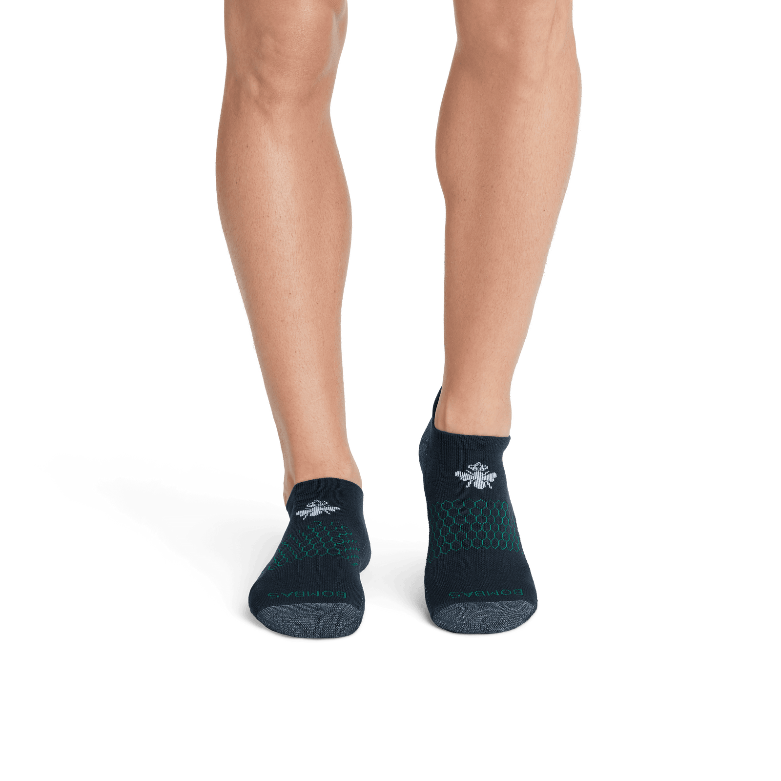 official-bombas::7581-midnightnavy-adult-male-2-transparent.png