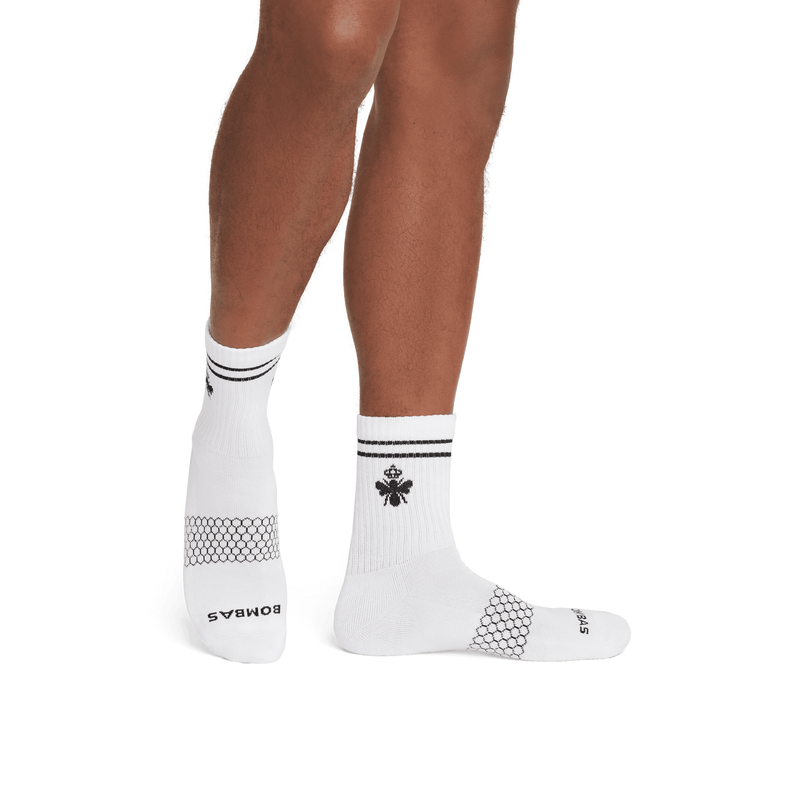 official-bombas::7863-white-black-adult-male-3-transparent.png
