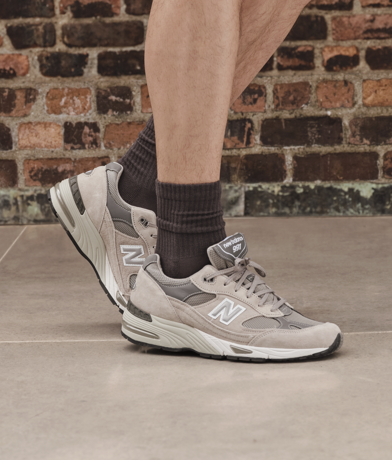 official-bombas::7865-dustysteel-boulder-adult-male-onmodel-0-transparent.png