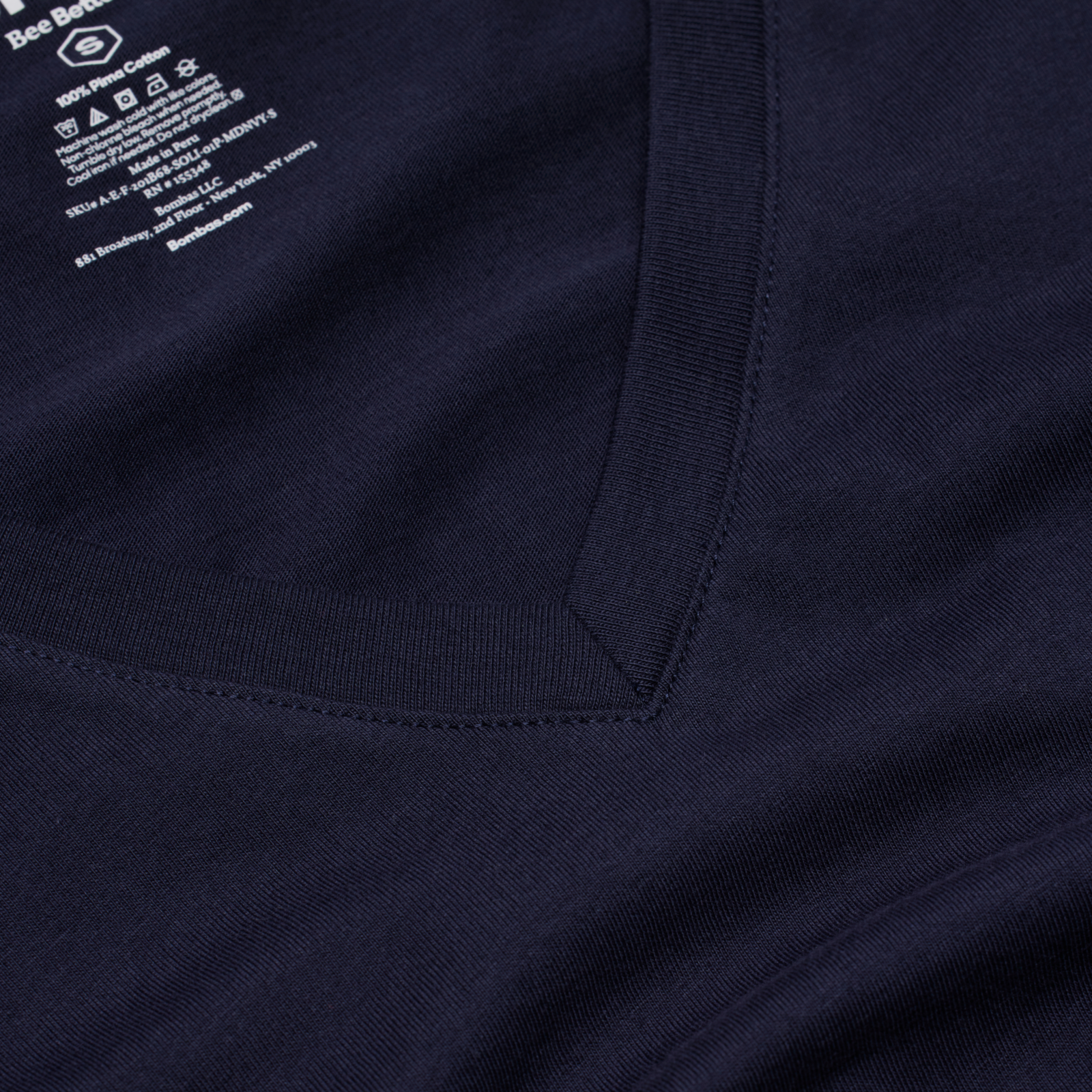 official-bombas::8738-midnightnavy-adult-detail-6-transparent.png