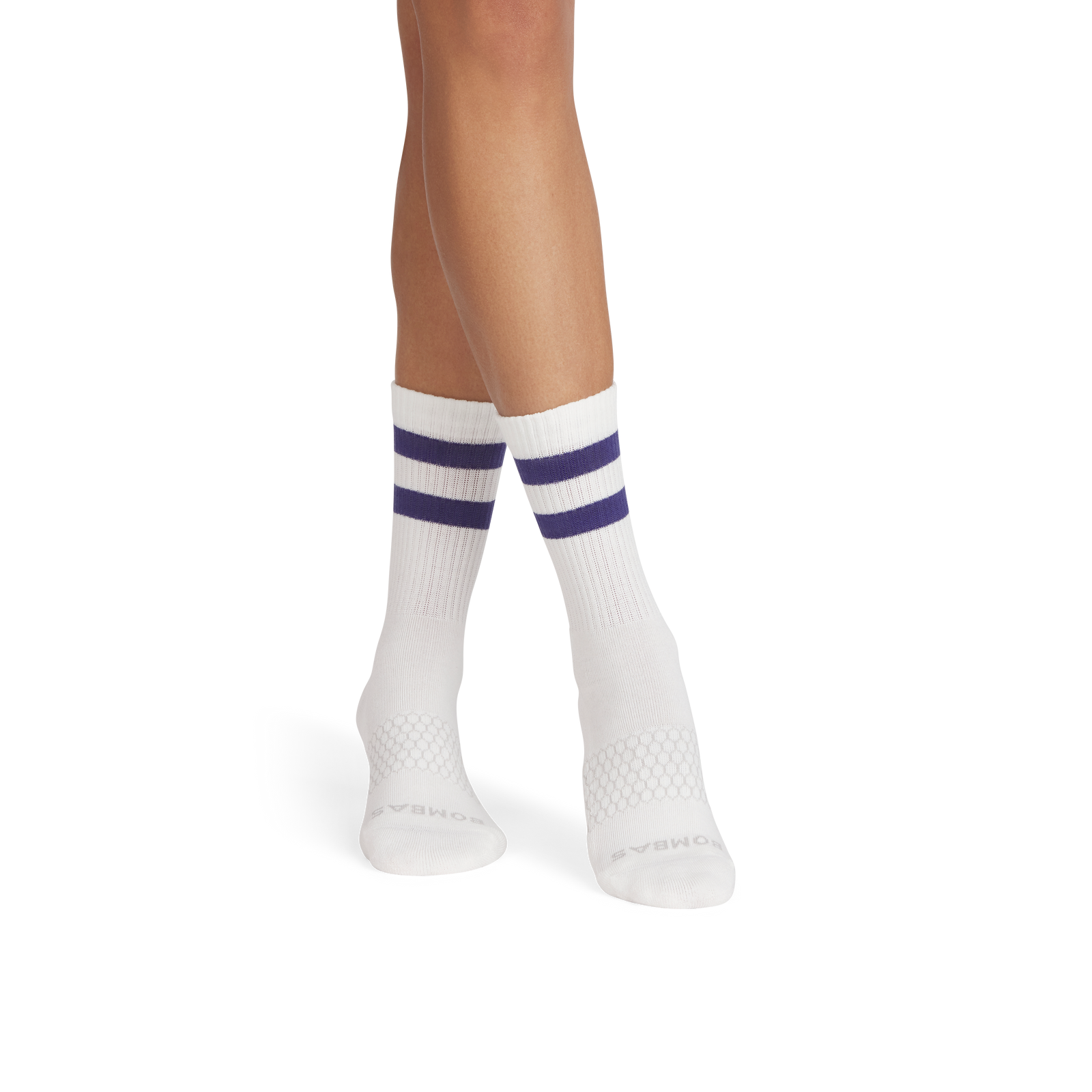 official-bombas::8889-softwhite-lightindigo-adult-female-onmodel-2-transparent.png