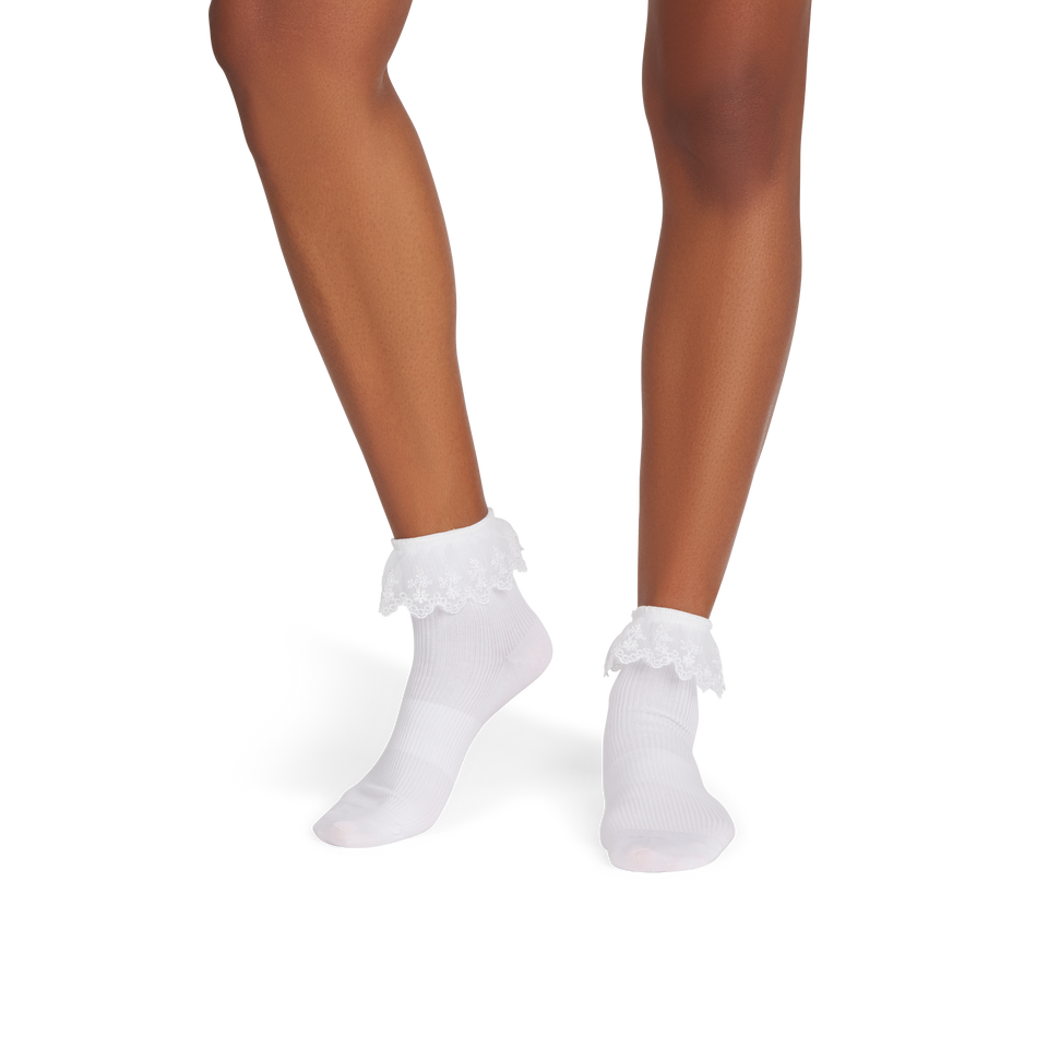 Ruffle Lace Quarter Socks - white WO1 [9966]