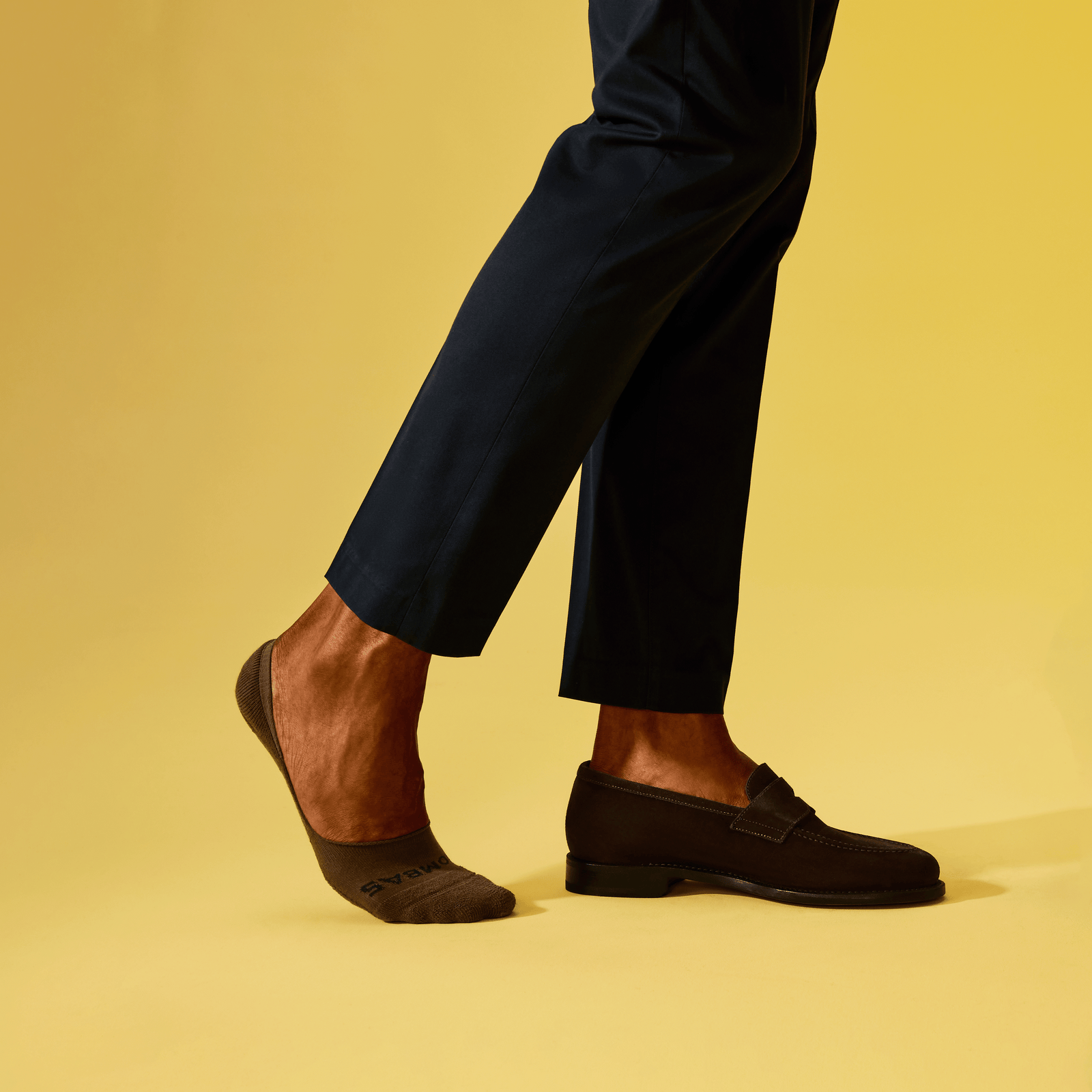 official-bombas::m-solids-lw-noshow-lifestyle-transparent.png