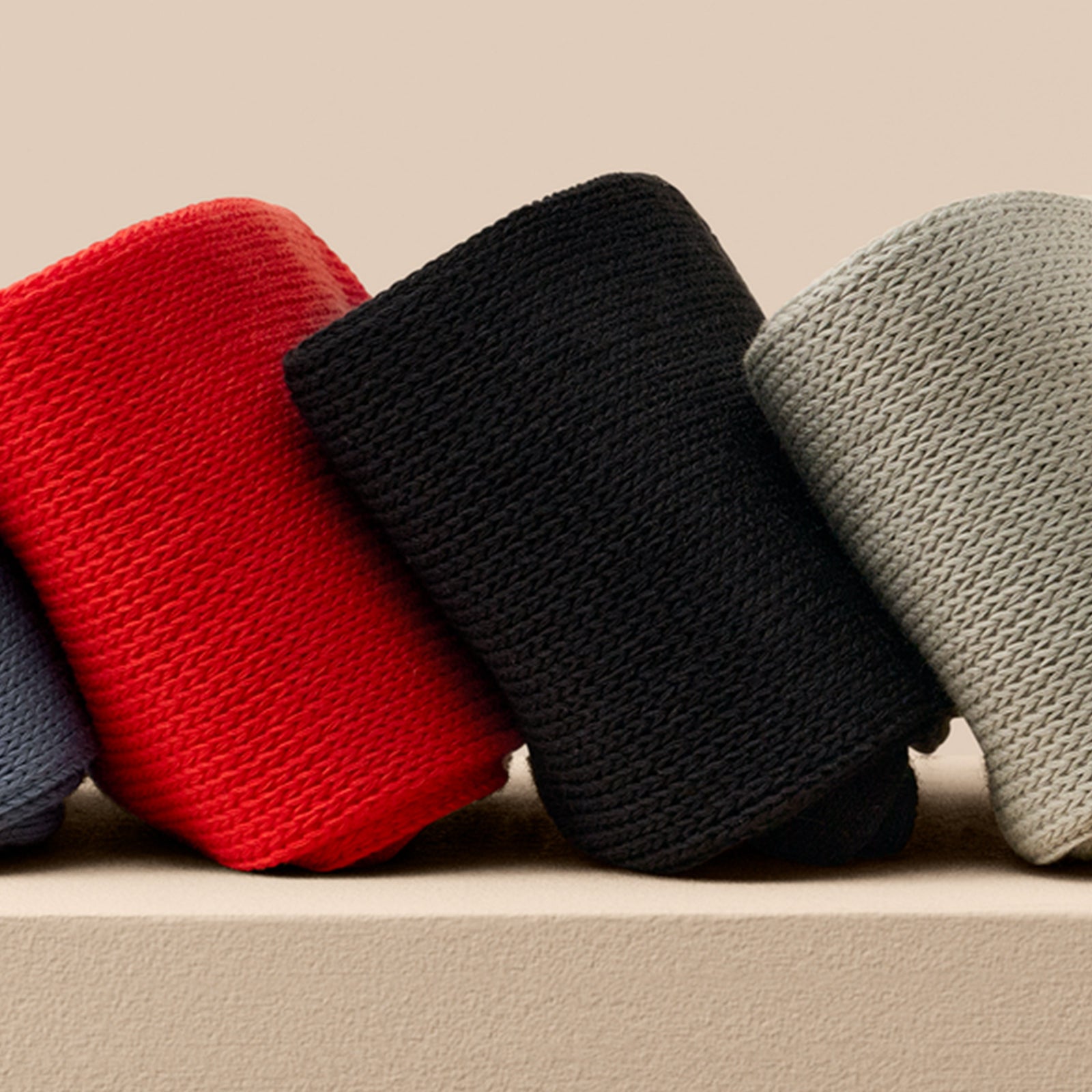 Ultra Stretch Calf Socks - Black Detail Lifestyle [7843]