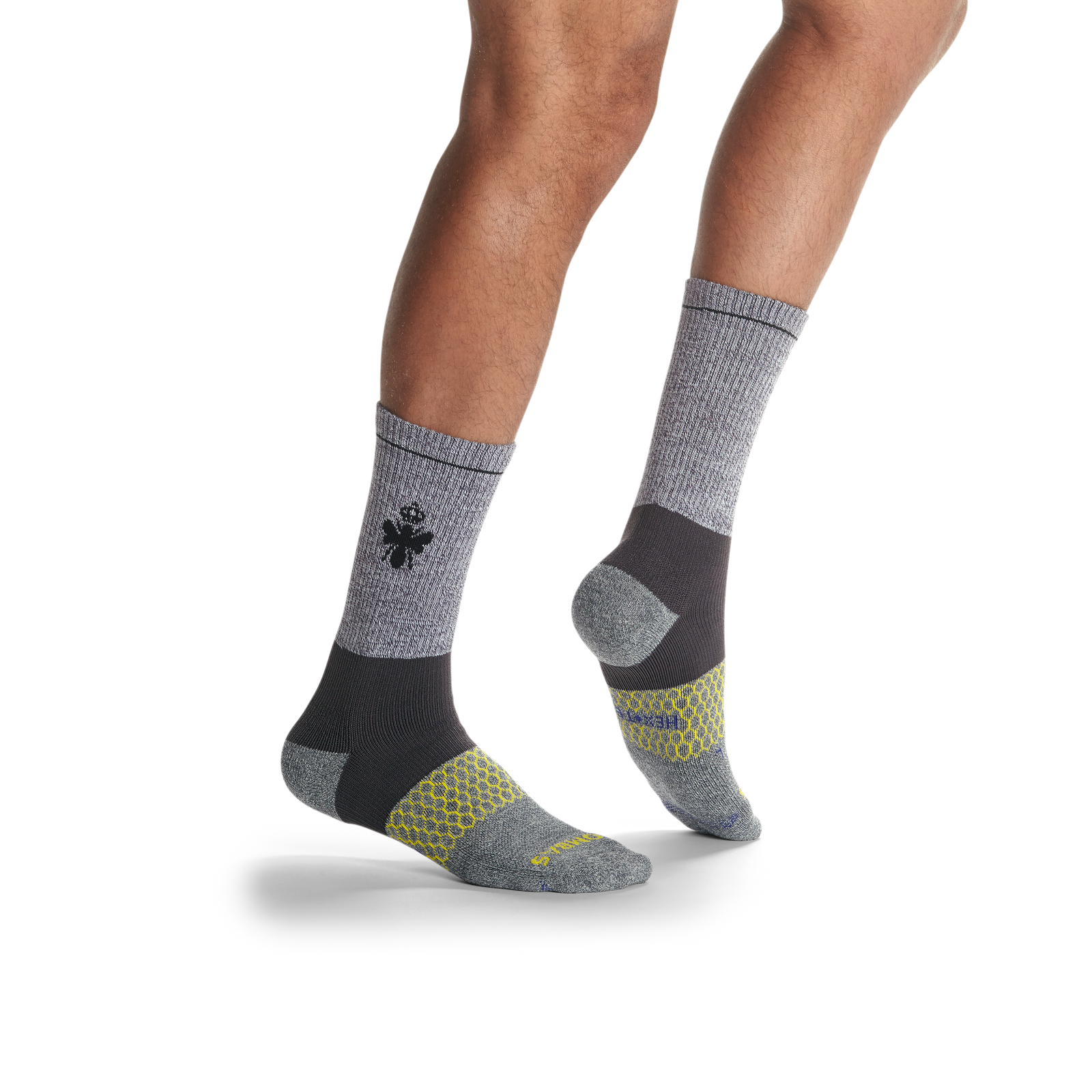 official-bombas::charcoal-onmodel-3-transparent_ad5063a3-4609-4052-ad32-16dc006f97f9.png